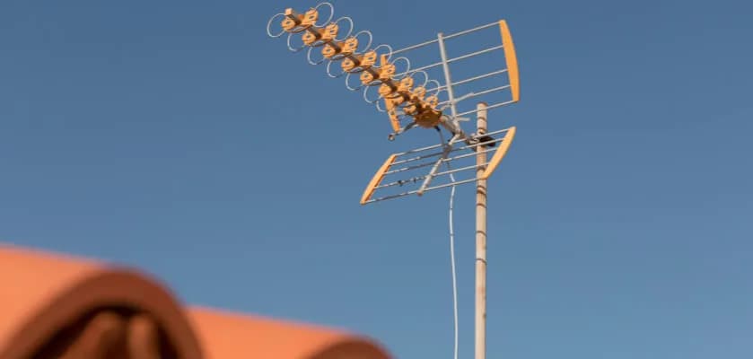 Jak ustawić antenę LTE Play, aby uzyskać najlepszy sygnał i zasięg