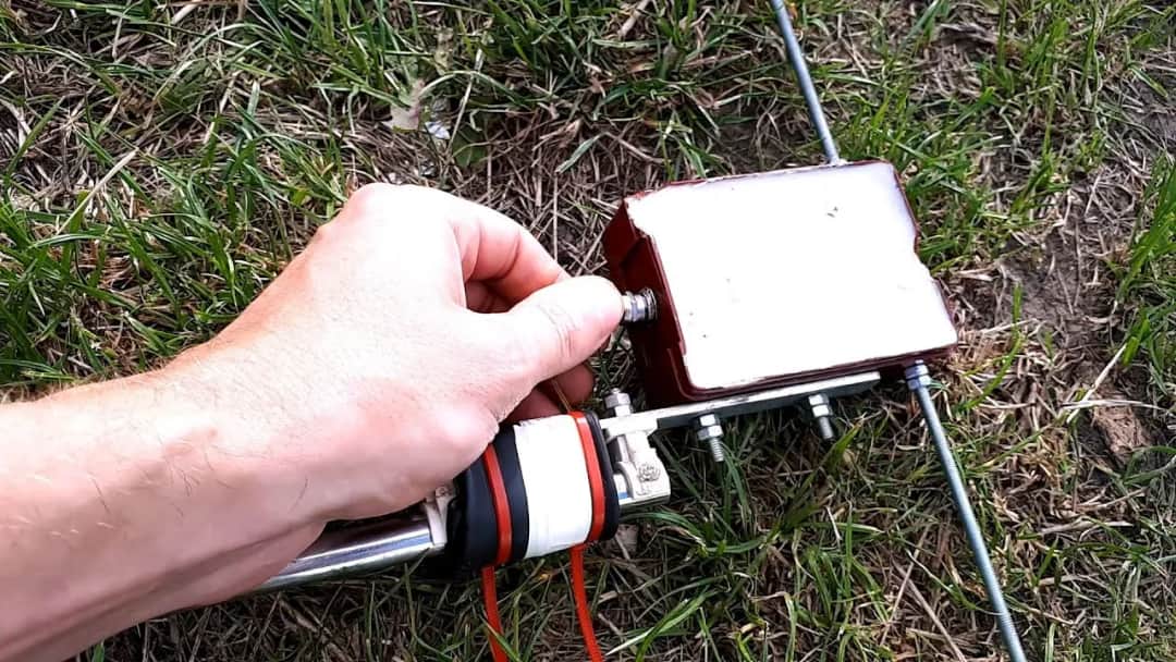 Jak zrobić antenę radiową FM - proste kroki do lepszego odbioru