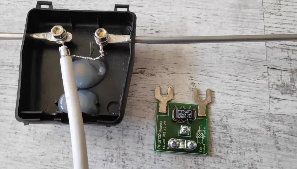 Jak wzmocnić sygnał anteny w radiu samochodowym i poprawić odbiór