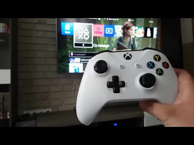 Jak podłączyć pada od xboxa do ps4 - dlaczego to nie działa i co zrobić?