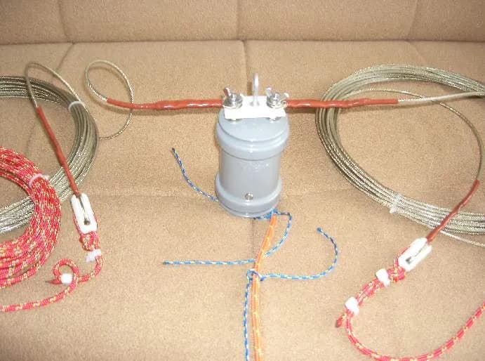 Jak zrobić antenę bazową CB - proste kroki i materiały do budowy